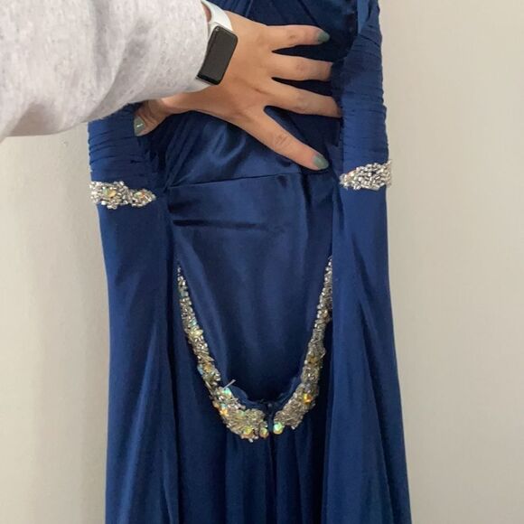 Faviana Navy Prom Dress - Picture 6 of 8